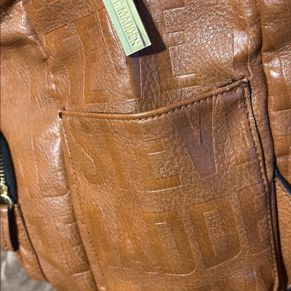 Steve Madden Brown Glossy Backpack Practical Design - Picture 11 of 16